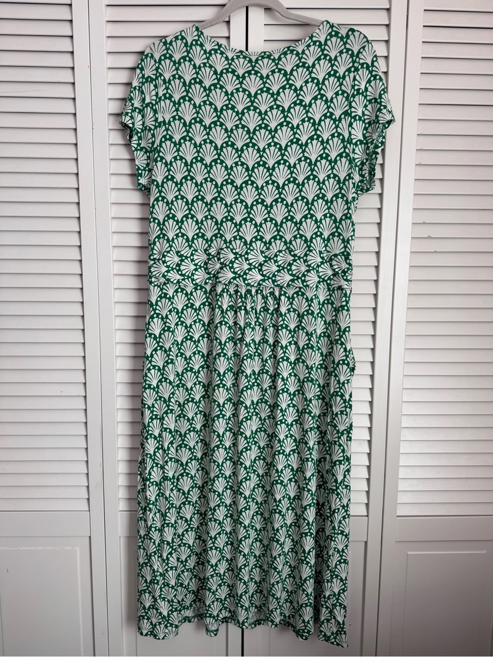 Boden Amelie Jersey Knee Length Dress Short Sleeve Green Tambourine Shells 14L - Picture 10 of 12